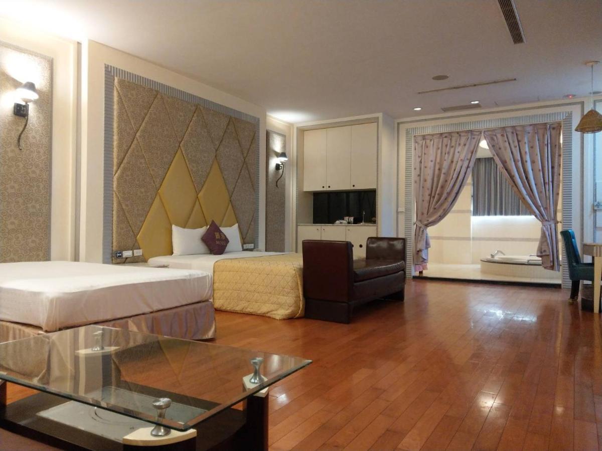 Lisa Motel Kaohsiung Dış mekan fotoğraf